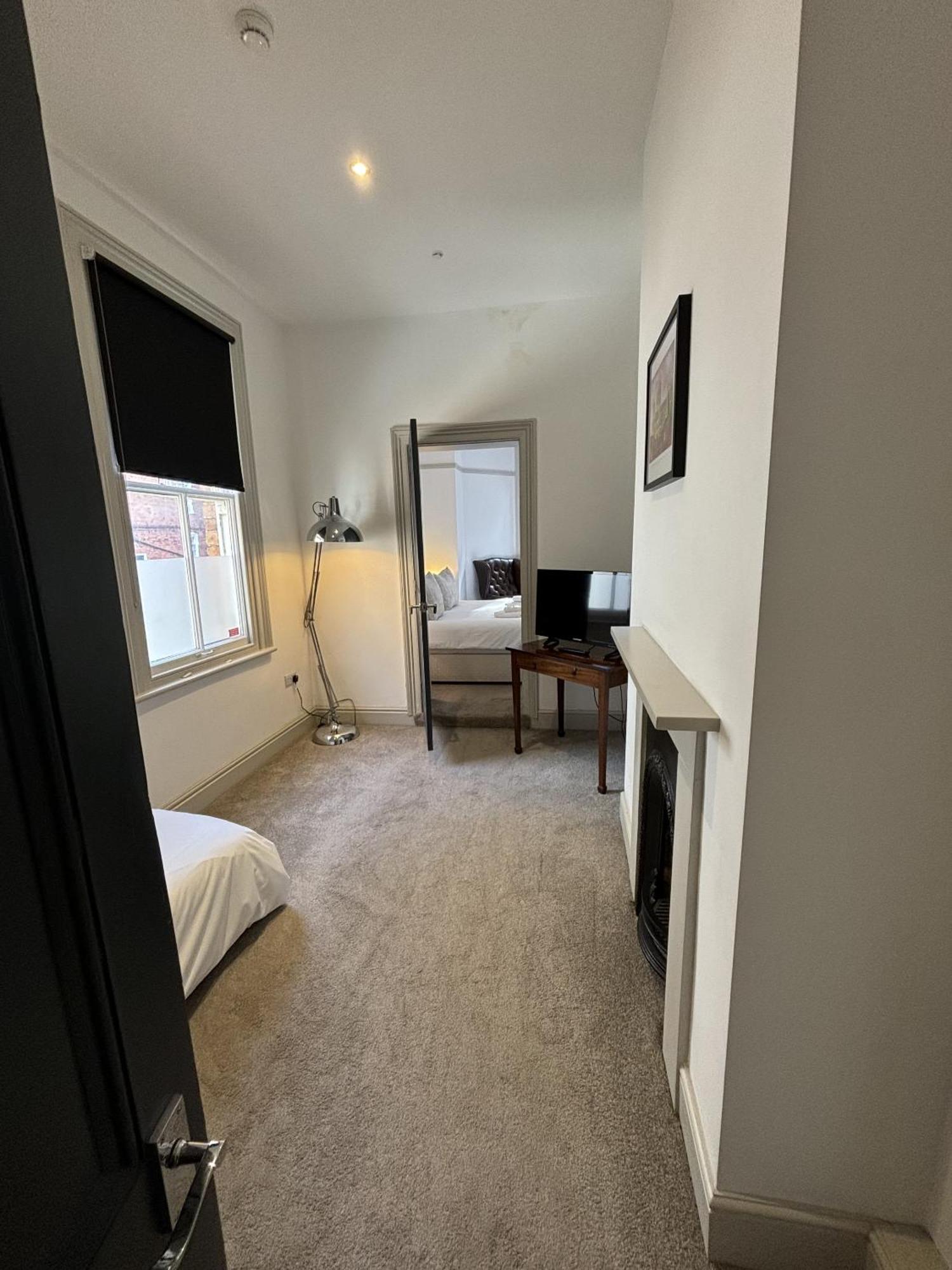 The Chapel House Hotel Scarborough Room photo